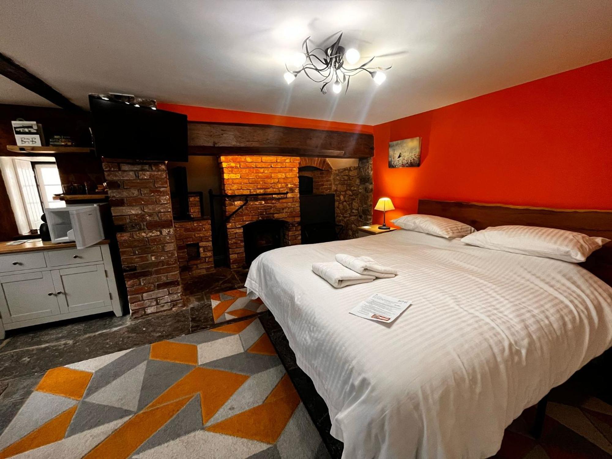 Bed and Breakfast Old Manor House à Axbridge Extérieur photo