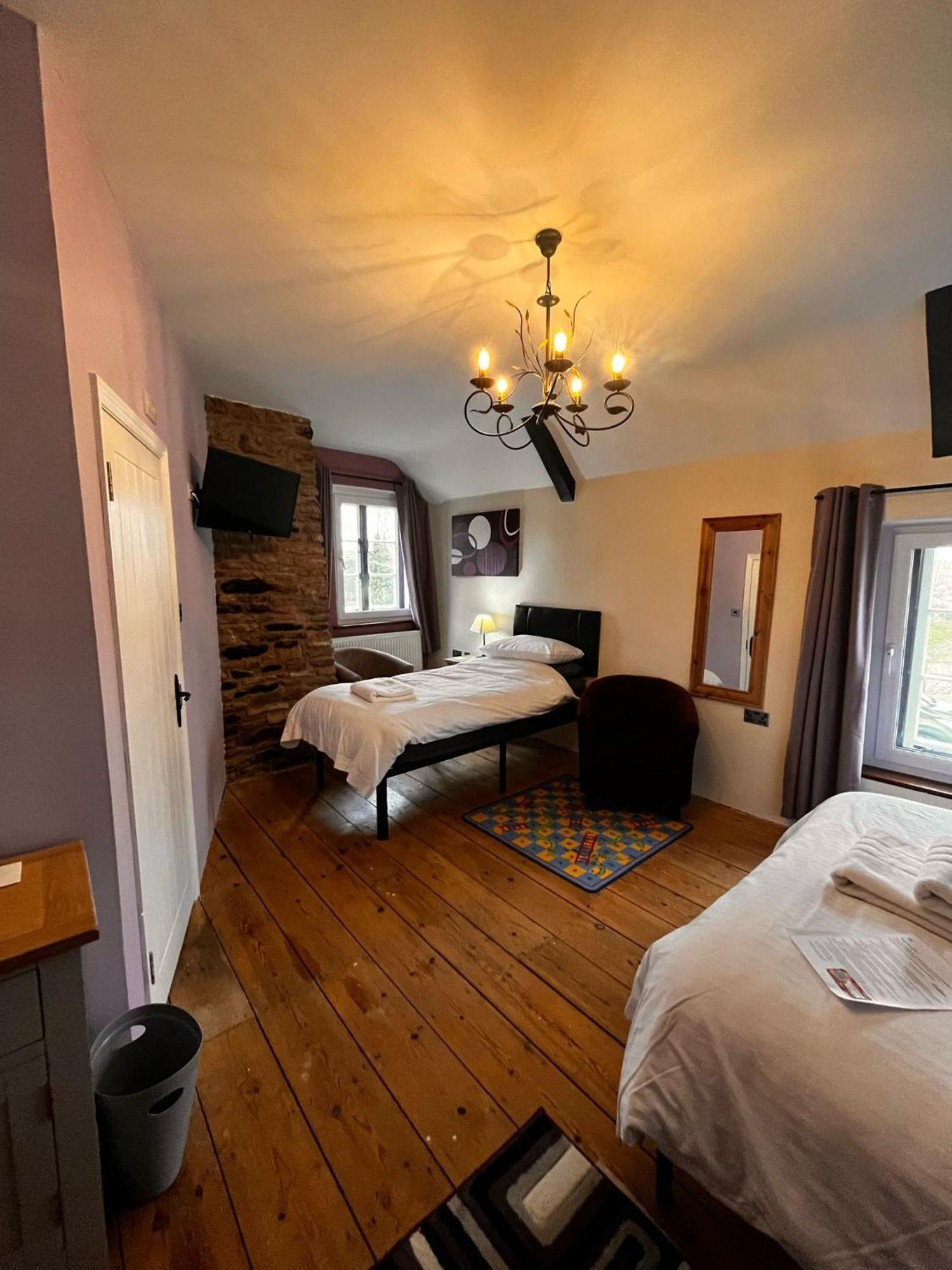 Bed and Breakfast Old Manor House à Axbridge Extérieur photo