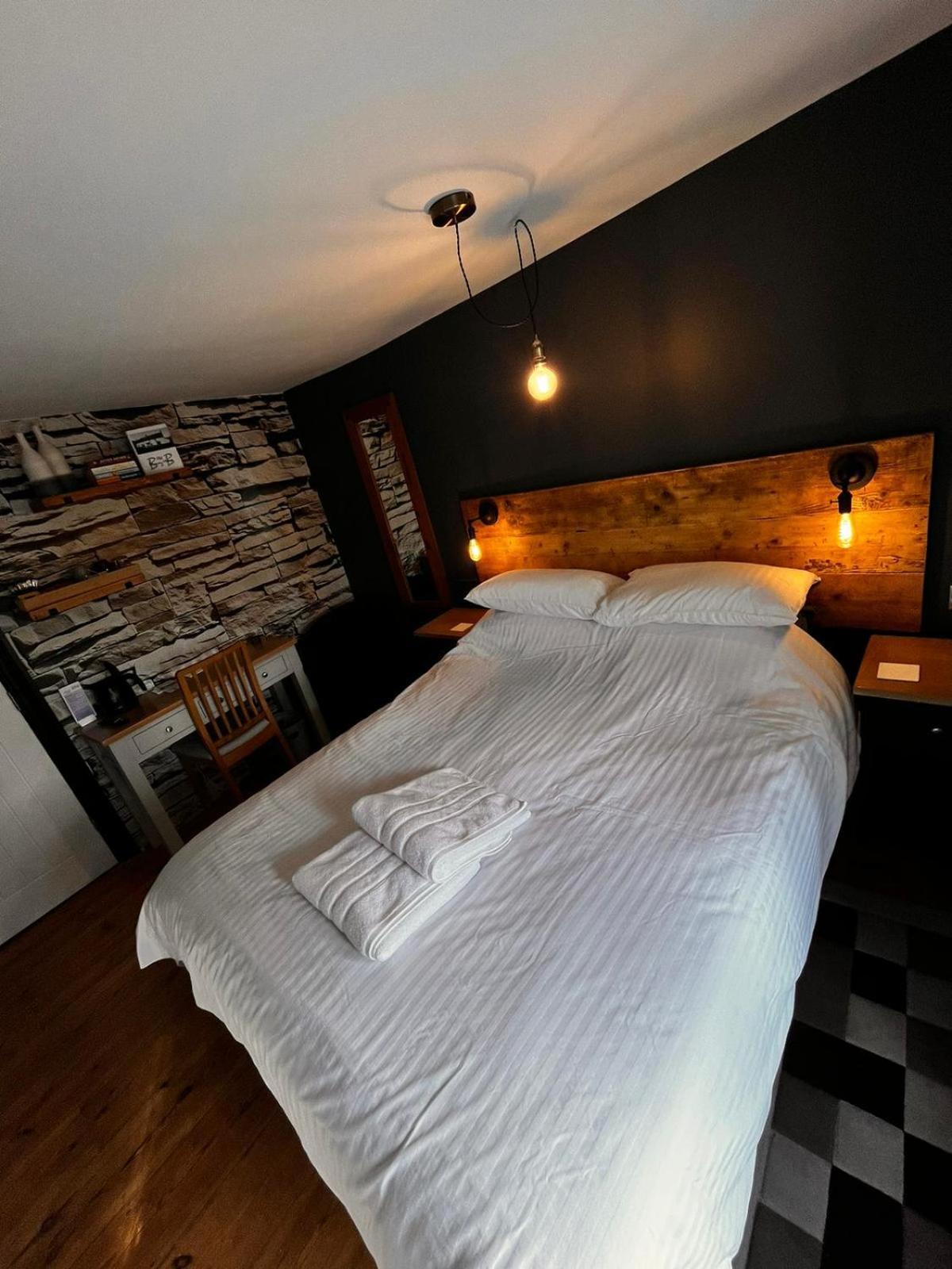 Bed and Breakfast Old Manor House à Axbridge Extérieur photo