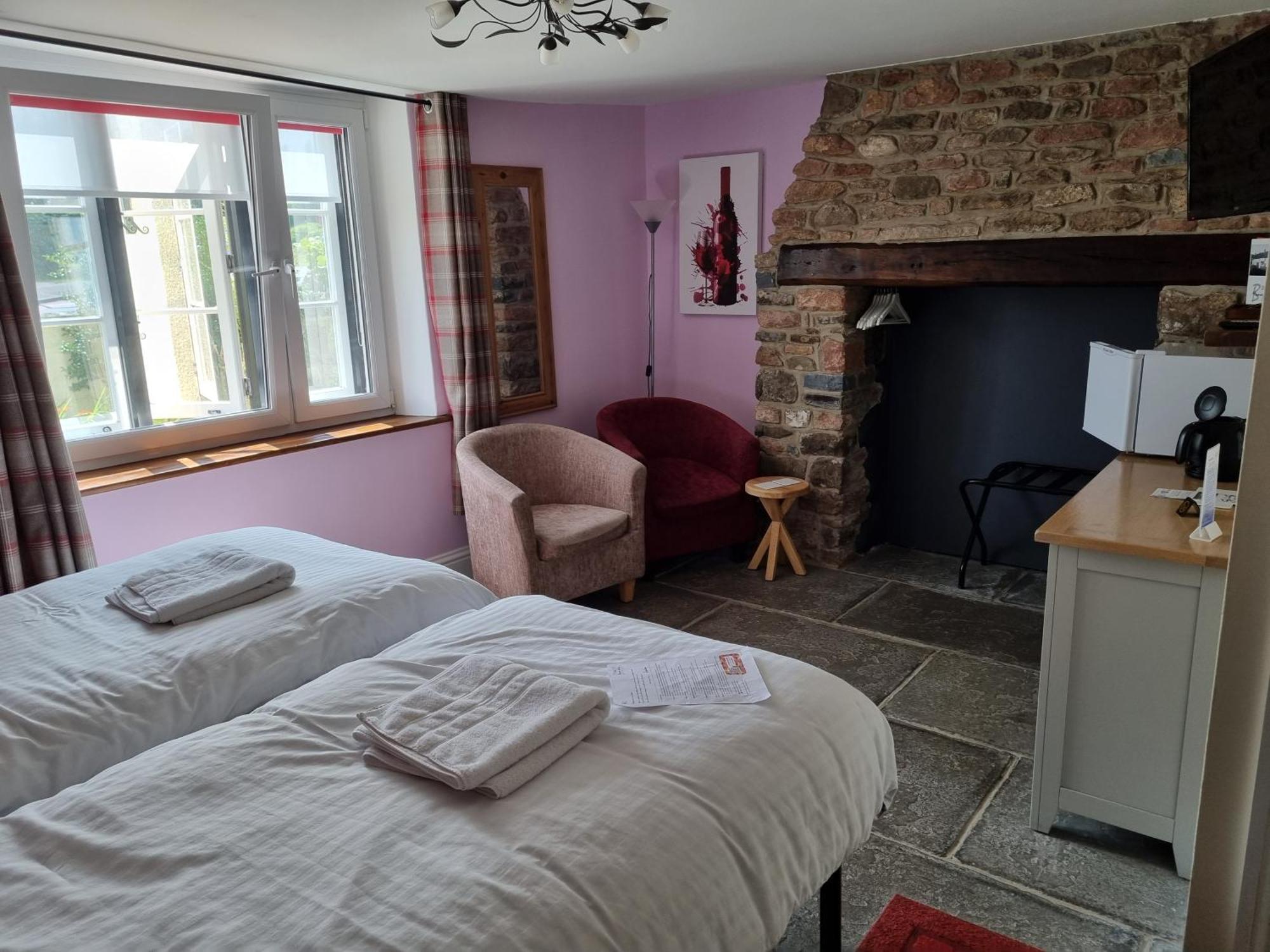 Bed and Breakfast Old Manor House à Axbridge Extérieur photo